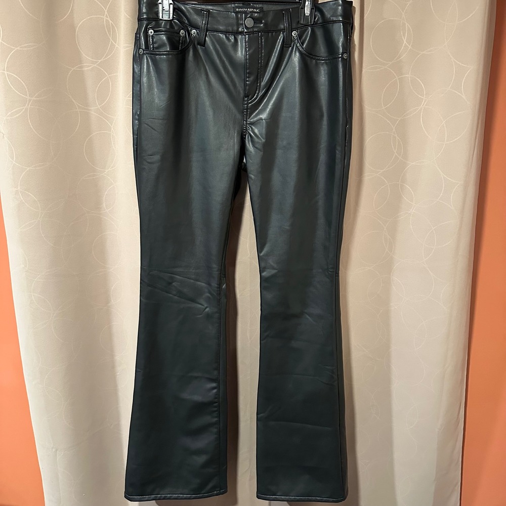 Banana Republic Womens Black Faux Leather Bootcut Fit FlarePants Size 30/10 - Picture 1 of 6